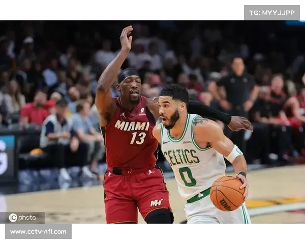 步行者主场不敌凯尔特人,遭遇六连败陷入低谷 步行者主场不敌凯尔特人,遭遇六连败陷入低谷